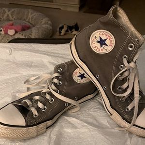 Gray Converse Hi-Top, Sz 8